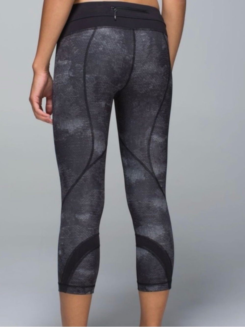 Lululemon Run Inspire Crop II